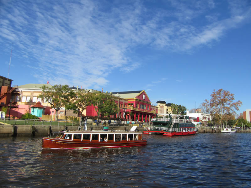 Combined city tour and Delta of Tigre tour in Buenos Aires